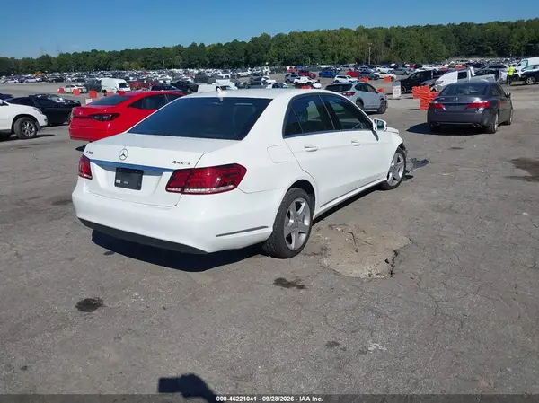WDDHF8JBXGB245005 — 2016 Mercedes-Benz E-Klasse, фото 4 с аукциона IAAI, Передняя часть