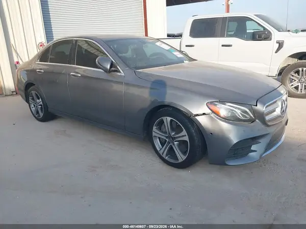 WDDZF4JB8HA095027 — 2017 Mercedes-Benz E-Klasse, Ходовая часть (Undercarriage), фото до ремонта
