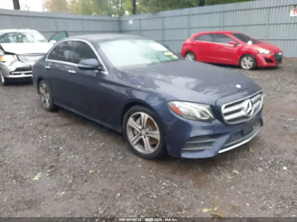 WDDZF4KB3HA143774 — 2017 Mercedes-Benz E-Klasse, Подтопление (Flood), фото до ремонта