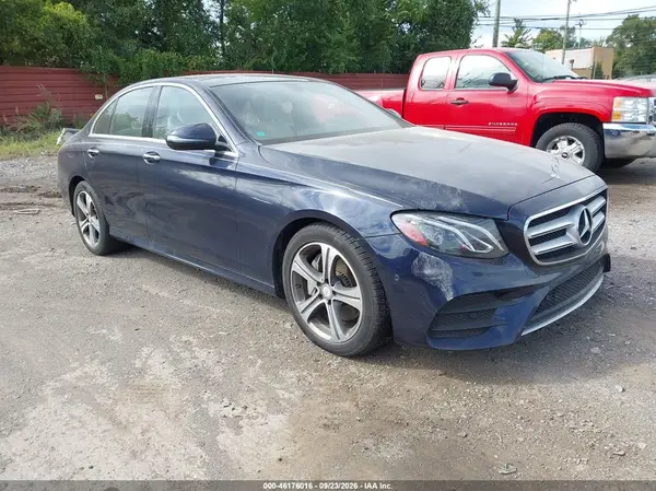 WDDZF4KB3HA075038 — 2017 Mercedes-Benz E-Klasse, Ходовая часть (Undercarriage), фото до ремонта