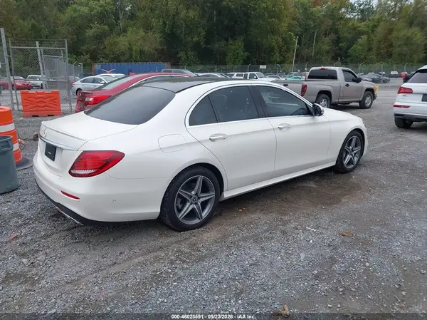 WDDZF8DB9LA700829 — 2020 Mercedes-Benz E-Klasse, фото 4 с аукциона IAAI 07.10.2026, Передняя часть