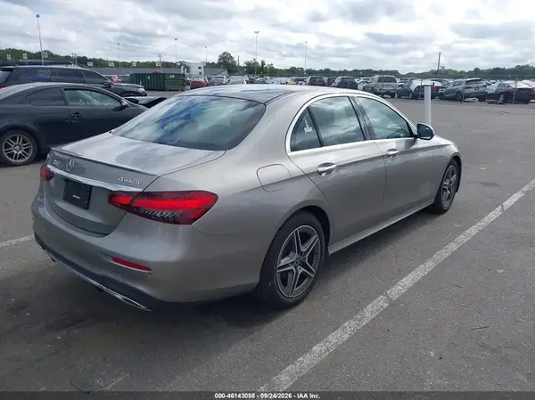 W1KZF8EB2MA907403 — 2021 Mercedes-Benz E-Klasse, фото 4 с аукциона IAAI, Левый бок