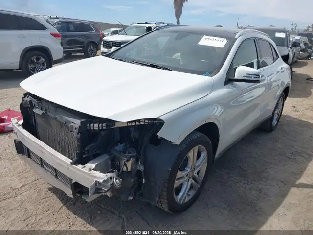 WDCTG4GBXHJ332034 — 2017 Mercedes-Benz Gla 250 4MATIC, фото 2 с аукциона IAAI 30.09.2026, Передняя часть