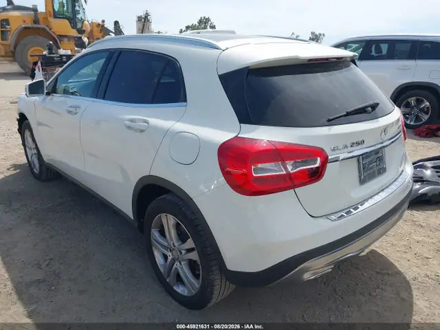 WDCTG4GBXHJ332034 — 2017 Mercedes-Benz Gla 250 4MATIC, фото 3 с аукциона IAAI 30.09.2026, Передняя часть