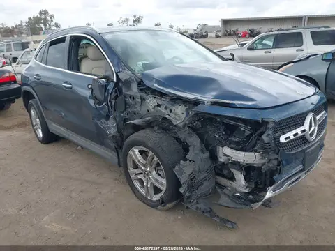 W1N4N4HB6MJ221739 — 2021 Mercedes-Benz Gla 250 4MATIC, Передняя часть (Front End), фото до ремонта
