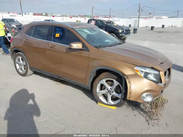 WDCTG4EB5JJ433717 — 2018 Mercedes-Benz GLA 250, Биологическая или химическая опасность (Biohazard), фото до ремонта