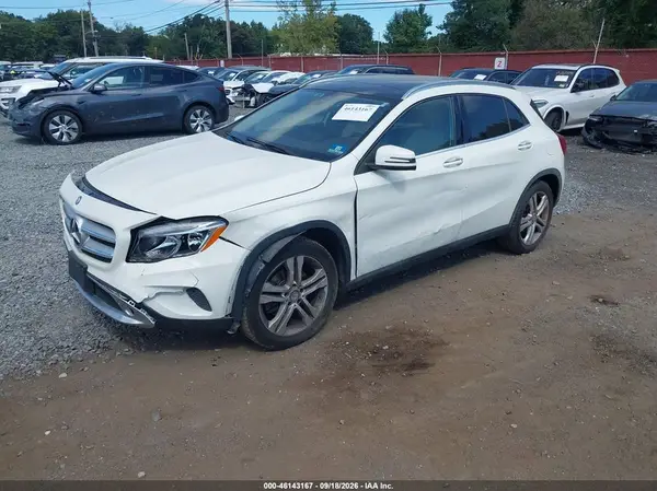 WDCTG4GB1GJ244066 — 2016 Mercedes-Benz GLA-Klasse, фото 2 с аукциона IAAI 12.10.2026, Левый бок