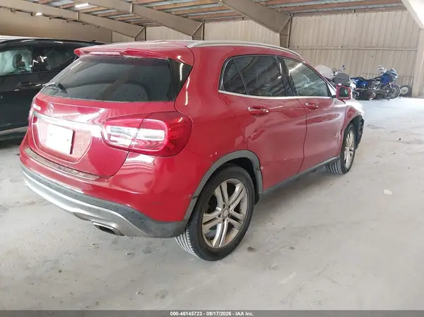 WDCTG4EB5GJ200493 — 2016 Mercedes-Benz GLA-Klasse, фото 4 с аукциона IAAI 12.10.2026, Левый и правый бока