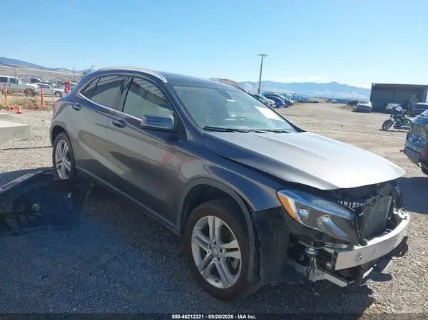 WDCTG4GB4GJ219713 — 2016 Mercedes-Benz GLA-Klasse, Передняя часть (Front End), фото до ремонта