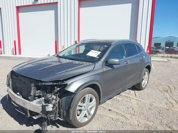 WDCTG4GB4GJ219713 — 2016 Mercedes-Benz GLA-Klasse, фото 2 с аукциона IAAI, Передняя часть