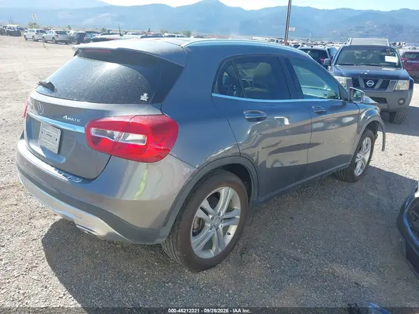 WDCTG4GB4GJ219713 — 2016 Mercedes-Benz GLA-Klasse, фото 4 с аукциона IAAI, Передняя часть