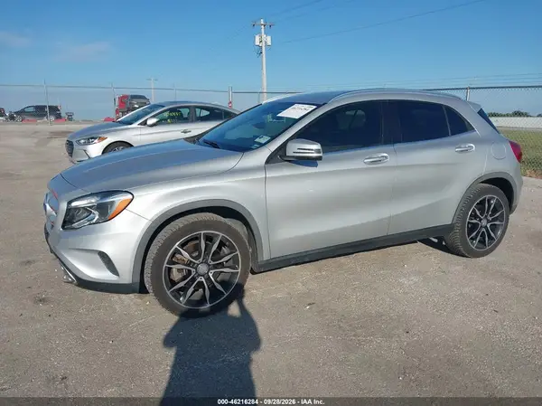 WDCTG4EB3GJ239941 — 2016 Mercedes-Benz GLA-Klasse, фото 2 с аукциона IAAI, Передняя часть