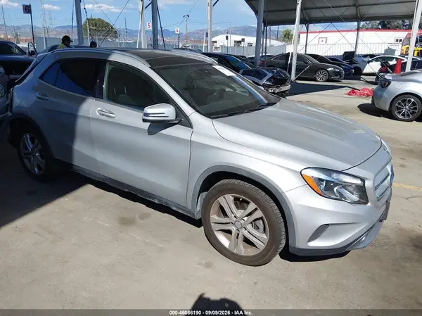 WDCTG4GB1HJ337431 — 2017 Mercedes-Benz GLA-Klasse, Задняя часть (Rear), фото до ремонта