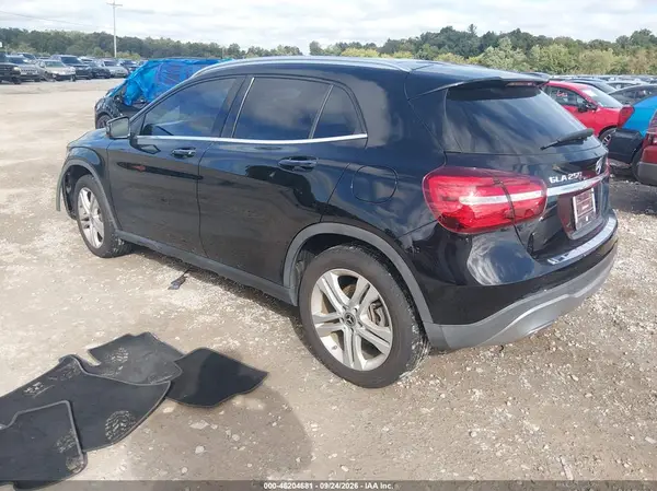 WDCTG4GB1LU023673 — 2020 Mercedes-Benz GLA-Klasse, фото 3 с аукциона IAAI, Передняя часть справа