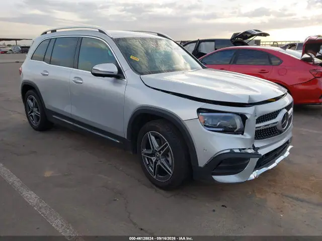 W1N4M4HB0MW127829 — 2021 Mercedes-Benz Glb 250 4MATIC, Передняя часть (Front End), фото до ремонта