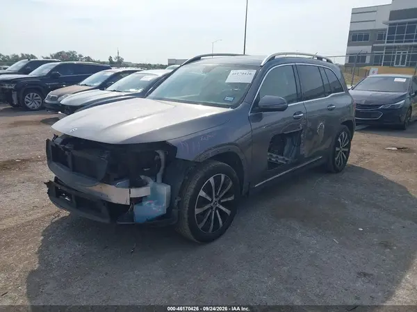 W1N4M4GB5PW272354 — 2023 Mercedes-Benz GLB, фото 2 с аукциона IAAI, Передняя часть