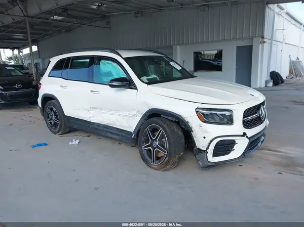 W1N4M4HB4SW397885 — 2025 Mercedes-Benz GLB, Правый бок (Right Side), фото до ремонта