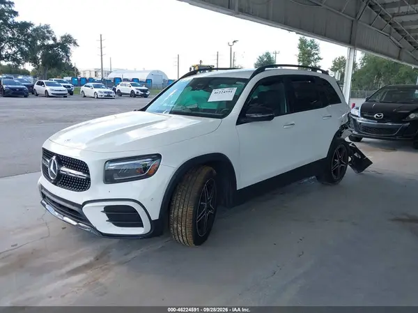 W1N4M4HB4SW397885 — 2025 Mercedes-Benz GLB, фото 2 с аукциона IAAI, Правый бок