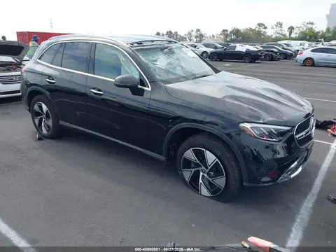W1NKM4HBXRF156043 — 2024 Mercedes-Benz GLC 300 4MATIC Suv, Опрокидывание (Rollover), фото до ремонта