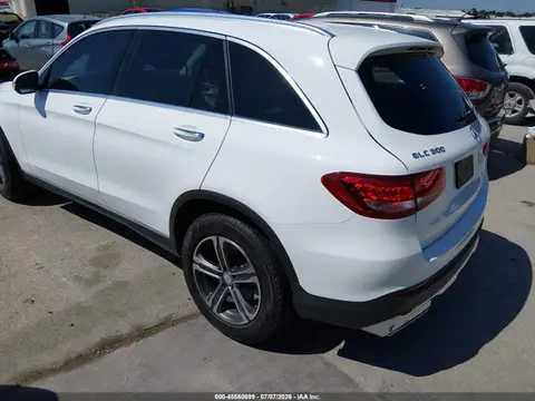 2017 Mercedes-Benz Glc 300 4matic VIN WDC0G4KB5HF184212 фото 3