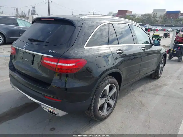 WDC0G4KB2JV106076 — 2018 Mercedes-Benz GLC 300 4MATIC, фото 4 с аукциона IAAI 14.10.2026, Передняя часть слева