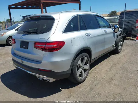 2019 Mercedes-Benz Glc 300 4matic VIN WDC0G4KB8KV180040 фото 4