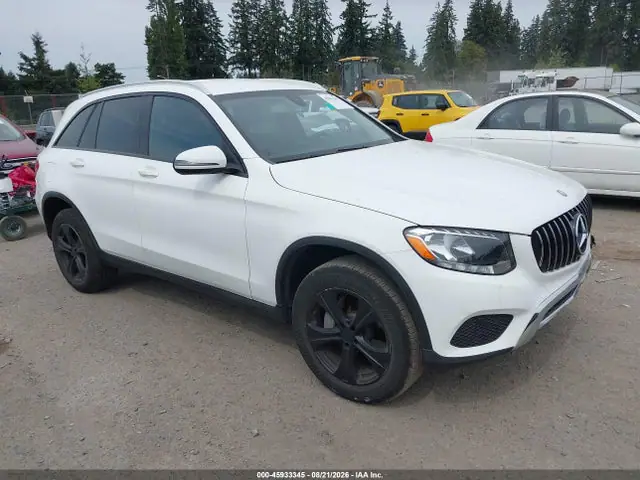 WDC0G4JB2GF070667 — 2016 Mercedes-Benz GLC 300, Кузов (Exterior Burn), фото до ремонта