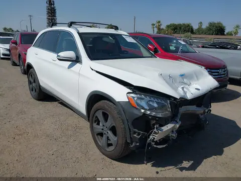 WDC0G4JB8HF120182 — 2017 Mercedes-Benz GLC 300, Передняя часть (Front End), фото до ремонта