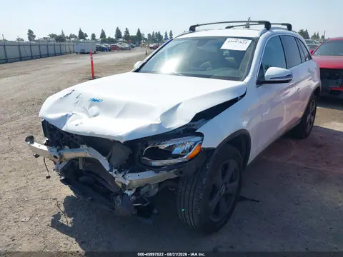 2017 Mercedes-Benz GLC 300 VIN WDC0G4JB8HF120182 фото 2