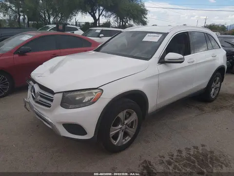 2017 Mercedes-Benz GLC 300 VIN WDC0G4JB8HF135023 фото 2