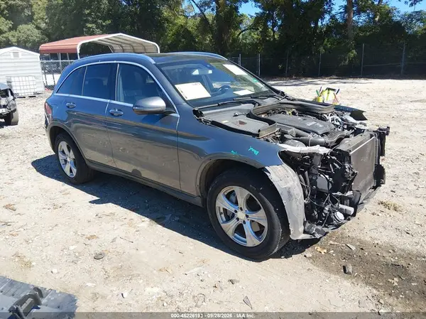 WDC0G4JB4GF021406 — 2016 Mercedes-Benz GLC, Передняя часть (Front End), фото до ремонта
