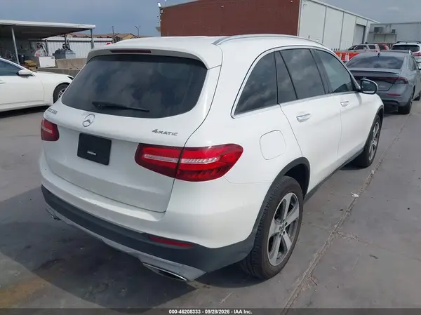 WDC0G4KB9HF234674 — 2017 Mercedes-Benz GLC, фото 4 с аукциона IAAI, Передняя часть