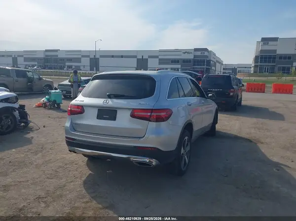 WDC0G4KB2JV062788 — 2018 Mercedes-Benz GLC, фото 4 с аукциона IAAI, Передняя часть