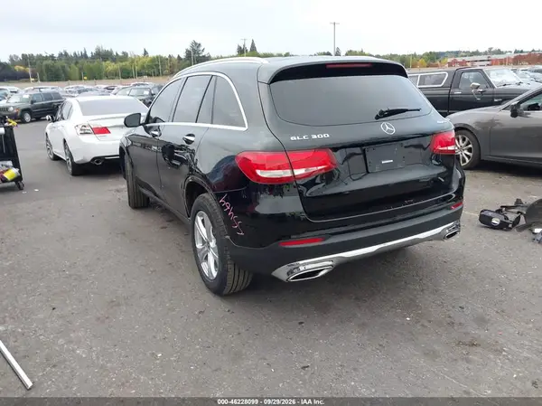 WDC0G4KB2JV097640 — 2018 Mercedes-Benz GLC, фото 3 с аукциона IAAI, Задняя часть