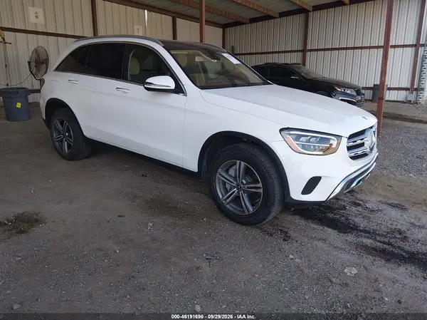 W1N0G8EB3LF768215 — 2020 Mercedes-Benz GLC, Левый бок (Left Side), фото до ремонта