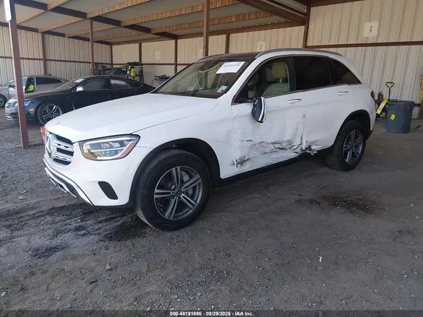 W1N0G8EB3LF768215 — 2020 Mercedes-Benz GLC, фото 2 с аукциона IAAI, Левый бок