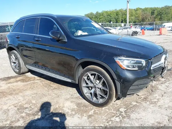 W1N0G8DB8MV269497 — 2021 Mercedes-Benz GLC, Передняя часть (Front End), фото до ремонта