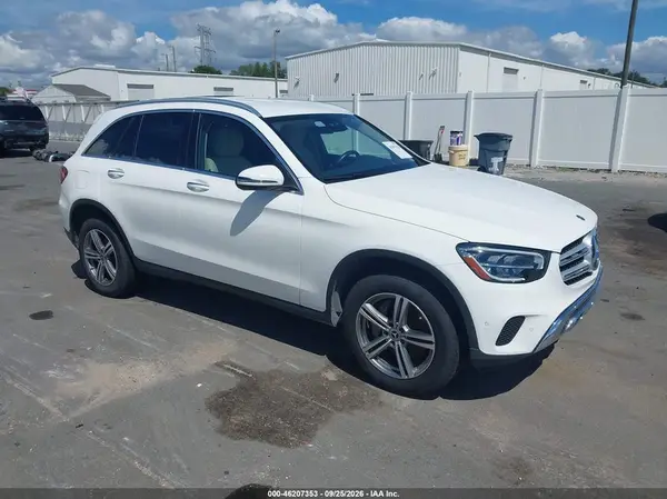 W1N0G8DBXNV368775 — 2022 Mercedes-Benz GLC, Подтопление (Flood), фото до ремонта