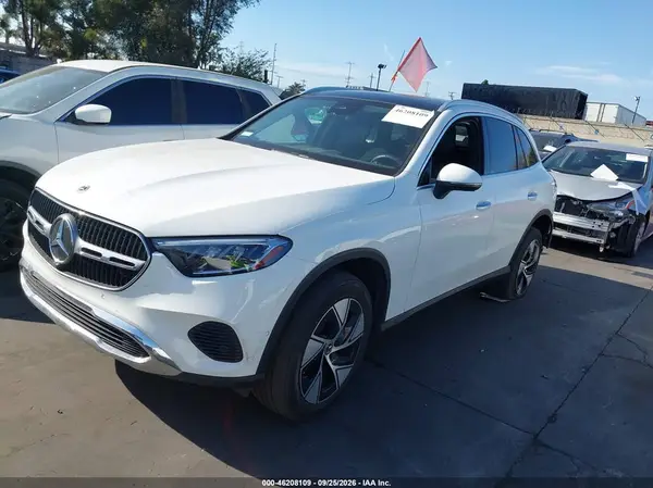 W1NKM4GB9RF193621 — 2024 Mercedes-Benz GLC, фото 2 с аукциона IAAI, Задняя часть