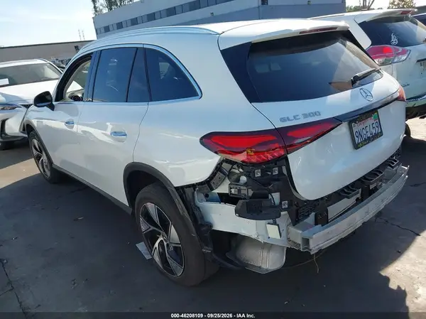 W1NKM4GB9RF193621 — 2024 Mercedes-Benz GLC, фото 3 с аукциона IAAI, Задняя часть