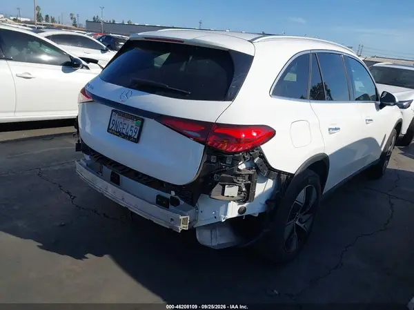 W1NKM4GB9RF193621 — 2024 Mercedes-Benz GLC, фото 4 с аукциона IAAI, Задняя часть