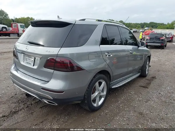 4JGDA5HB3GA708812 — 2016 Mercedes-Benz GLE, фото 4 с аукциона IAAI, Передняя часть справа