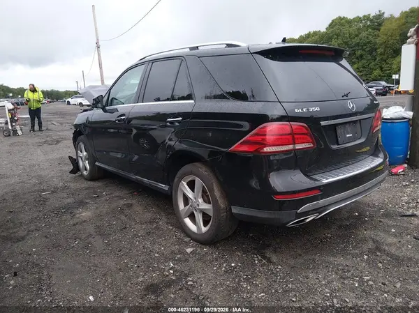 4JGDA5HB7HA851716 — 2017 Mercedes-Benz GLE, фото 3 с аукциона IAAI, Передняя часть