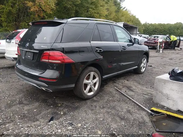 4JGDA5HB7HA851716 — 2017 Mercedes-Benz GLE, фото 4 с аукциона IAAI, Передняя часть