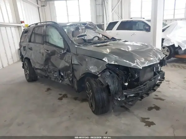 4JGDA5HB8JB130207 — 2018 Mercedes-Benz GLE, Опрокидывание (Rollover), фото до ремонта