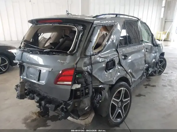 4JGDA5HB8JB130207 — 2018 Mercedes-Benz GLE, фото 4 с аукциона IAAI 08.10.2026, Опрокидывание