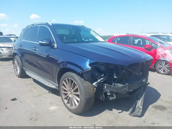 4JGFB4JB1MA359073 — 2021 Mercedes-Benz GLE, Передняя часть (Front End), фото до ремонта