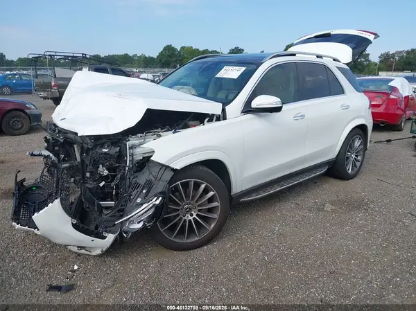 4JGFB4JE2NA768145 — 2022 Mercedes-Benz GLE, фото 2 с аукциона IAAI 13.10.2026, Передняя часть