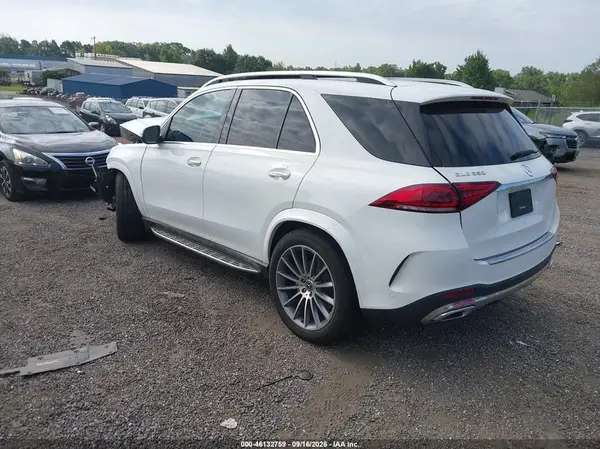 4JGFB4JE2NA768145 — 2022 Mercedes-Benz GLE, фото 3 с аукциона IAAI 13.10.2026, Передняя часть