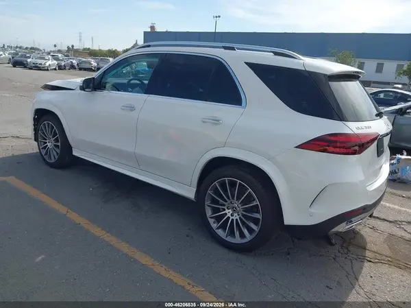 4JGFB4FBXRA969084 — 2024 Mercedes-Benz GLE, фото 3 с аукциона IAAI, Передняя часть слева